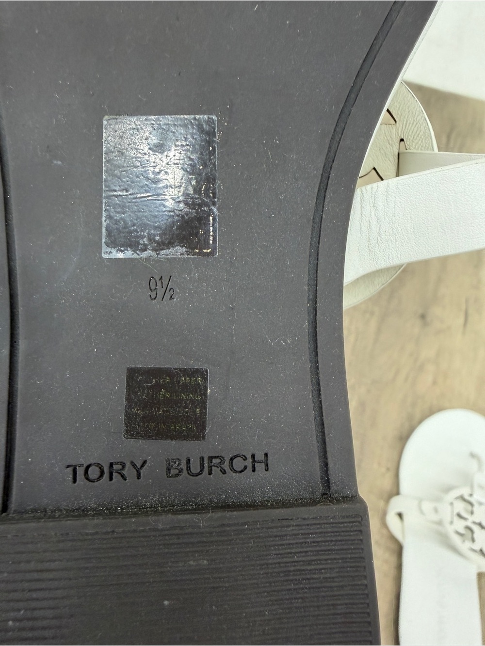 Tory Burch White Logo Miller Thong Sandals - Picture 5 of 7